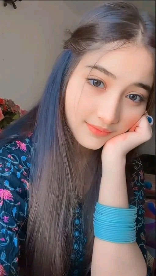 hijab girl dp (10)